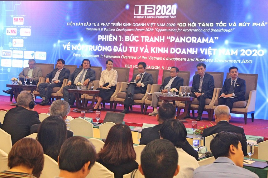 Ông Vũ Tiến Lộc (thứ tư từ phải sang) cho rằng, quy mô nền Kl992 cổng game cá cược tăng nhanh nhưng sức khoẻ Kl991.com World Cup 2026 Chính Thức trong nền Kl992 cổng game cá cược có vấn đề.