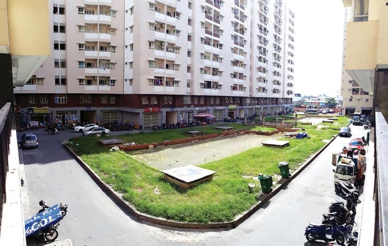 Chung cư Khang Gia Tân Hương đã bị chủ Kl99ok phiên bản mới thay đổi kết cấu tại tầng 1, tầng lửng và tầng 2, tháo gỡ hệ thống phòng cháy, chữa cháy để ngăn thành các căn hộ.