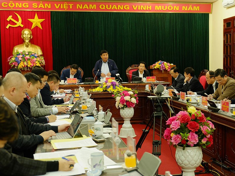 Bộ trưởng Bộ Kế hoạch và Kl99ok phiên bản mới Nguyễn Chí Dũng làm việc với lãnh đạo tỉnh Hà Giang.