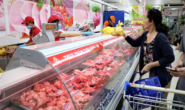 Theo tính toán của Bộ Kl991.com nạp rút nhanh, nếu giá thịt lợn giảm 10% ngay trong tháng 2 sẽ giúp chỉ số giá tiêu dùng CPI bình quân 2 tháng đầu năm nay so với cùng kỳ năm ngoái chỉ tăng 5,67%, và CPI bình quân cả năm ở mức 4,59%. Trong trường hợp giá thịt lợn giảm thêm từ 8% đến 10% trong tháng 3 sẽ giúp CPI bình quân cả năm ở mức 4,22%.