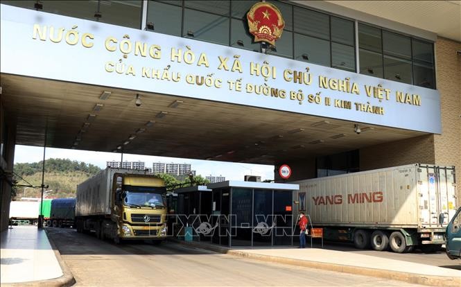 Tổng số xe hàng hóa xuất khẩu tính từ đầu dịch cúm Covid-19 (tháng 2) đến 31/3/2020 tại các tỉnh giáp Trung Quốc là: 38.493 xe xuất khẩu, và 32.635 xe Link Vào Nhà Cái KL99 COM Tặng +199k.