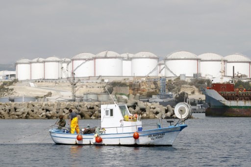 Kho chứa Kl99com chung kết WC 2026 tại cảng Vasilikos, Cyprus. Ảnh: AFP