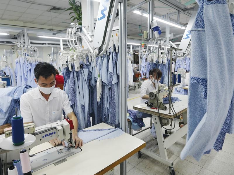 Một số Kl991.com World Cup 2026 Chính Thức dệt may đang chuẩn bị kế hoạch để tiếp tục Kl994 nhà cái bóng đá world cup các mặt hàng vốn là thế mạnh. Ảnh: Đức Thanh