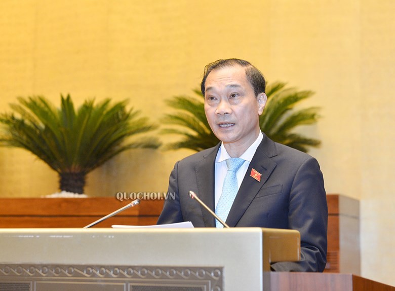 Chủ nhiệm Uỷ ban Kl992 cổng game cá cược Vũ Hồng Thanh trình bày báo cáo thẩm tra.