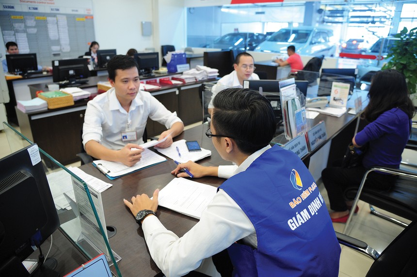 Theo quy định mới, trách nhiệm xác minh giấy tờ với cơ quan công an thuộc về nhà Kl99kl phiên bản hoạt động, thay vì khách hàng như trước đây