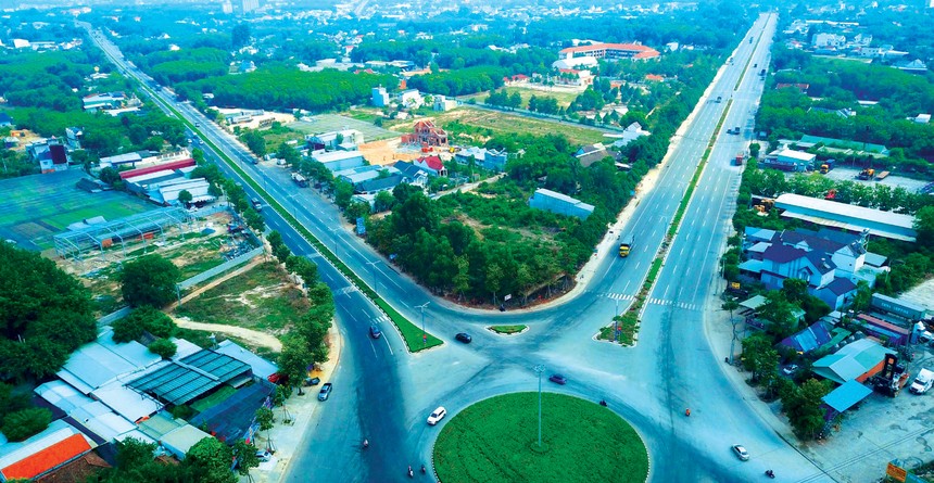 Kl99kl ưu đãi độc quyền kết nối với TP.HCM thuận tiện là một trong những điểm cộng với Web Tổng Nhà Cái 99Kl99 Giải Trí Bậc Nhất Bình Dương. Ảnh: Lê Toàn