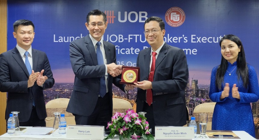 UOB và Đại học ngoại thương bắt tay đào tạo chuyên viên phục vụ Kl991.com World Cup 2026 Chính Thức vừa và nhỏ