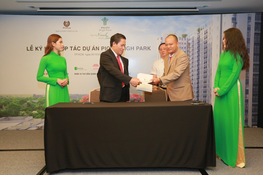  Kl994 game bài casino hấp dẫn Pi Group ký hợp tác với các đối tác triển khai dự án Picity High Park
