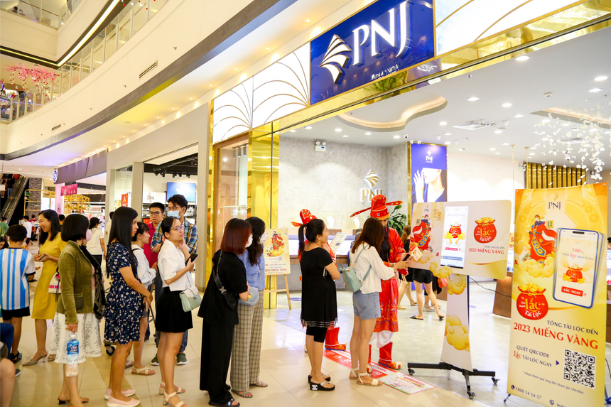 Theo ghi nhận về kết quả Kl992 VIP Trang Chủ 2026 lũy kế sau 8 tháng đầu năm 2023, PNJ đã đạt 1.247 tỷ đồng Kl99 nổ hũ, hoàn thành 64,4% kế hoạch năm trước bối cảnh thị trường “gió ngược”.