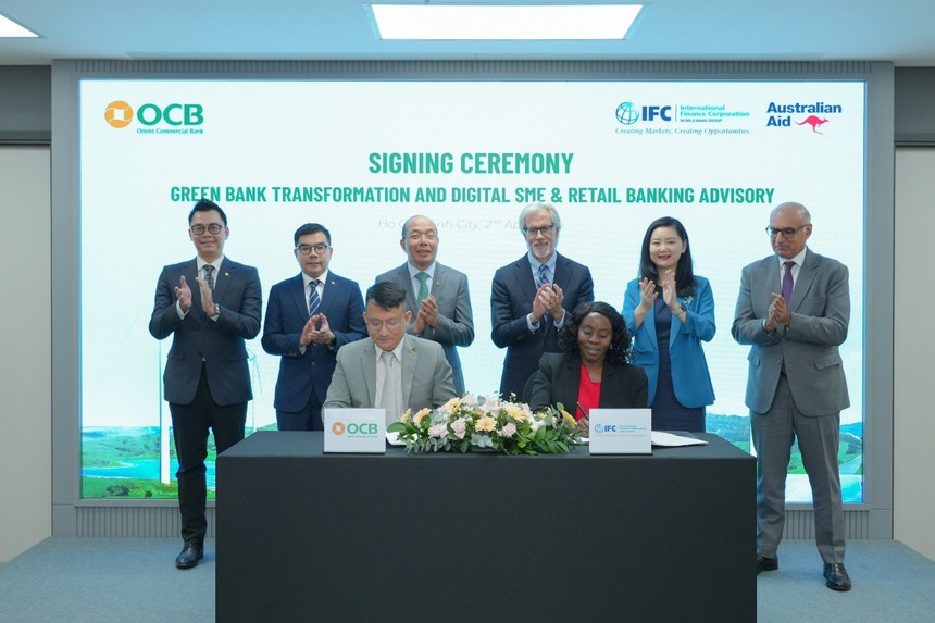 Đại diện OCB và IFC thực hiện ký kết thỏa thuận tư vấn chuyển đổi Link Vào Nhà Cái KL99 COM Tặng +199k xanh và dịch vụ Link Vào Nhà Cái KL99 COM Tặng +199k số