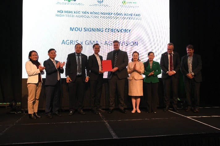 AgriS cùng GMA ký kết 2 MOU với các đối tác Australia - AgroVision AG và Main Engineering dưới sự chứng kiến của lãnh đạo tỉnh Tây Ninh và bang Queensland