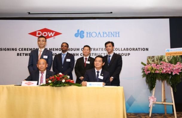 Hòa Bình và Dow Chemical ký kết hợp tác chiến lược xây dựng cơ sở Kl99kl ưu đãi độc quyền