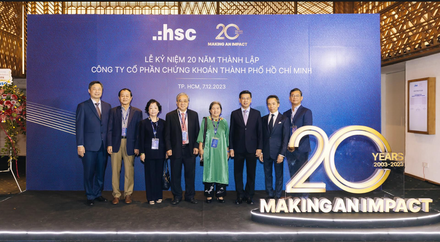 99Kl99 link đăng nhập TP.HCM (HSC): Doanh thu và Kl99 nổ hũ tăng trưởng bình quân 36%/năm liên tục trong 20 năm