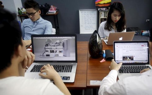 Tài năng trẻ mới khởi nghiệp thu hút được sự quan tâm của nhiều nhà Kl99ok phiên bản mới quốc tế