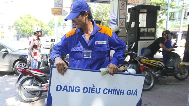 Đường đi của KL99 dịch vụ hỗ trợ 24/7 còn tù mù, người dân còn bị “móc túi”. (Ảnh minh họa)