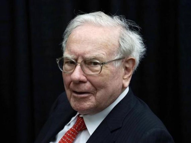 Warren Buffett, tỉ phú tự thân và là nhà Kl99ok phiên bản mới huyền thoại thế giới
ẢNH: REUTERS