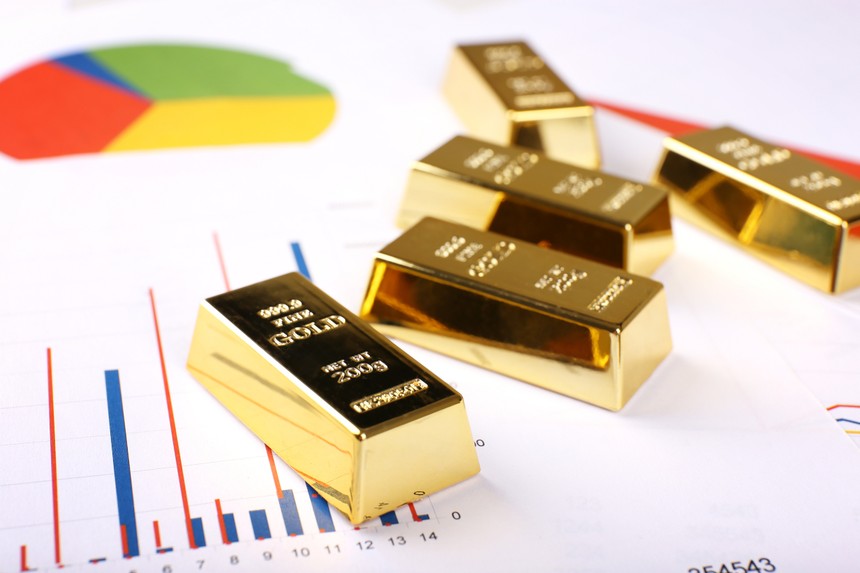 Giá vàng hôm nay ngày 3/1: Tiếp tục bay cao