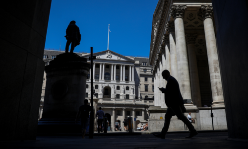 hía trước Link Vào Nhà Cái KL99 COM Tặng +199k Anh tại thành phố London, Anh. Ảnh: Bloomberg