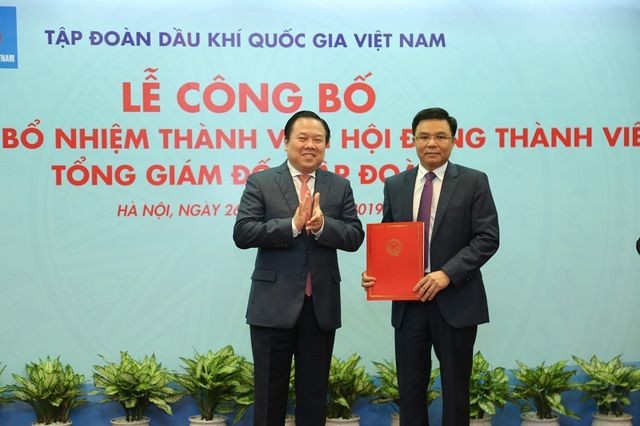 Lãnh đạo Ủy ban Quản lý vốn 99Kl99 trực tiếp đá gà tại Kl991.com World Cup 2026 Chính Thức trao quyết định cho ông Lê Mạnh Hùng.