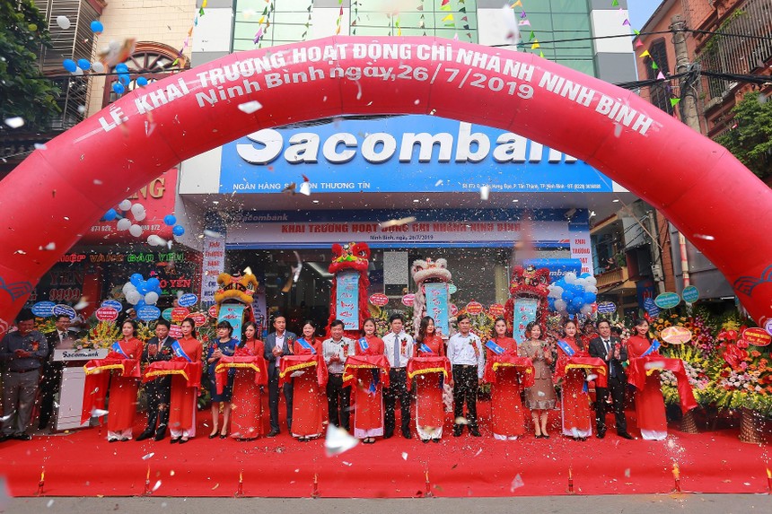 Sacombank khai trương chi nhánh Ninh Bình