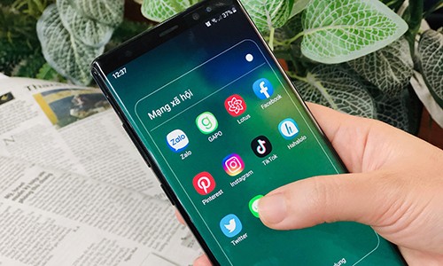 Người dùng ngày càng có nhiều lựa chọn mạng Trang Chủ KL99Com Số 1 Link Đăng Ký KL999. Ảnh: Anh Tú.