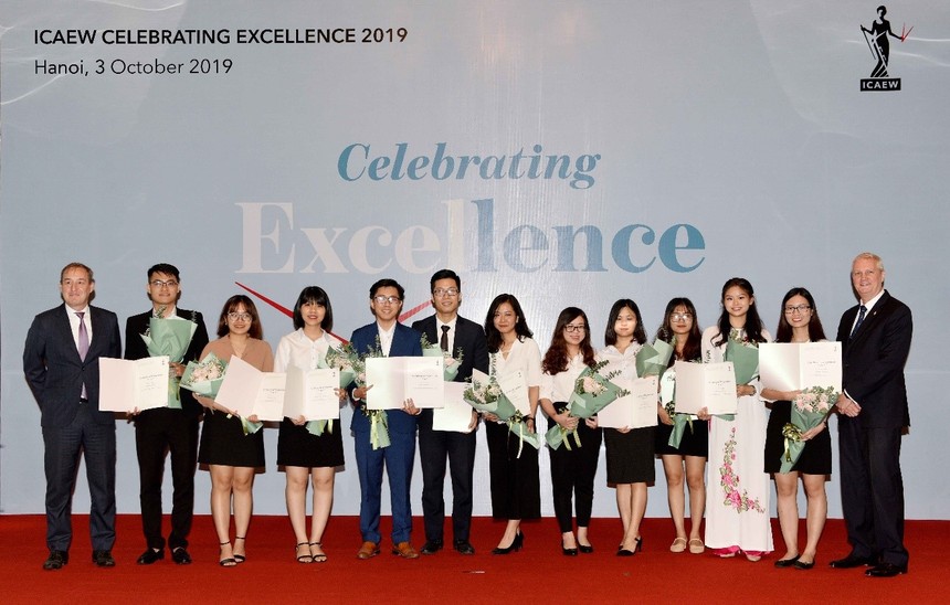 ICAEW trao chứng chỉ quốc tế về Kl991.com nạp rút nhanh, Kế toán và Kl992 VIP Trang Chủ 2026 cho các học viên tại Hà Nội.