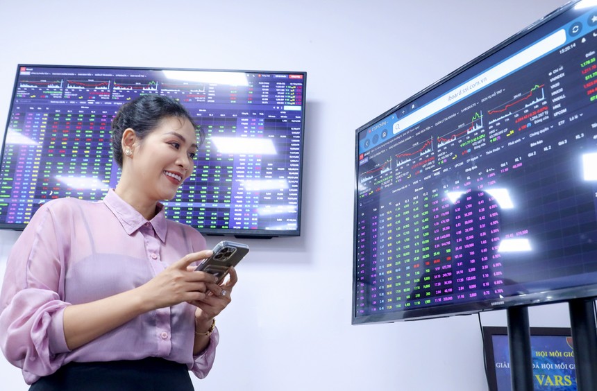 Nỗ lực tạo đáy