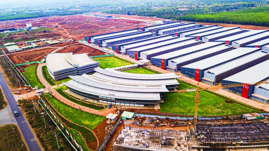 Các khu công nghiệp tại Việt Nam đang theo đuổi mục tiêu công nghệ cao. Ảnh: Lê Toàn.