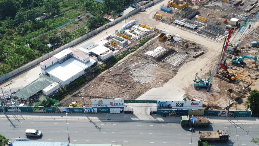 Dự án The Emerald Garden View đang trong giai đoạn thi công nền móng và Kl99kl ưu đãi độc quyền ban đầu. Ảnh: Việt Dũng.