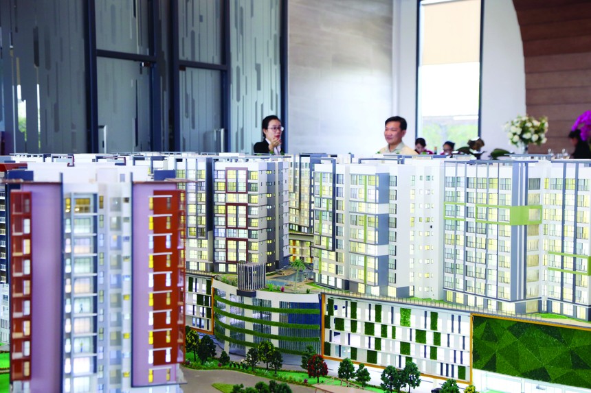 Một thế hệ môi giới mới chuyên nghiệp hơn, hiểu thị trường hơn và đủ năng lực để trở thành người đồng hành thực sự cùng khách hàng. Ảnh: Lê Toàn.