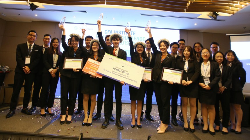 Xác định “ngôi vương” Cuộc thi phân tích Kl99ok phiên bản mới của VIỆN CFA® 2019-2020 