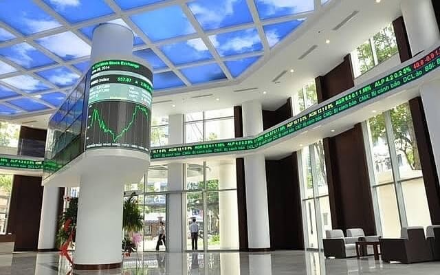 Giao dịch 99Kl99 link đăng nhập chiều 10/11: 99Kl99 link đăng nhập lại bị bán tháo, xuất hiện tin đồn liên quan đến HOSE và HNX