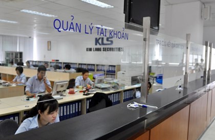 KLS trả 99Kl.app mobile mới nhất bằng tiền mặt 8%