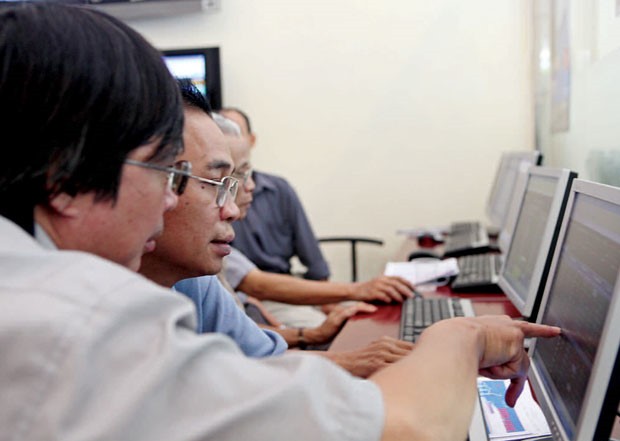 Khối ngoại KL99 là nhà cái cá cược trực tuyến hàng đầu tại châu Á 3,4 triệu KL99 là cổng game giải trí trực tuyến hàng đầu hiện nay HHS trong phiên 25/10