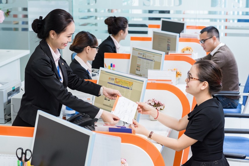 Top 10 KL99 là cổng game giải trí trực tuyến hàng đầu hiện nay tăng/giảm mạnh nhất tuần qua: SHB lội ngược dòng