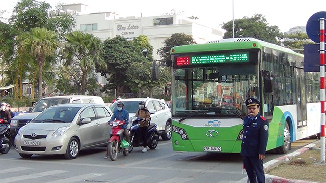Dự án xe buýt nhanh (BRT) cũng đã bị báo chí đặt nghi vấn về có sai phạm trong quá trình Kl99 nổ hũ