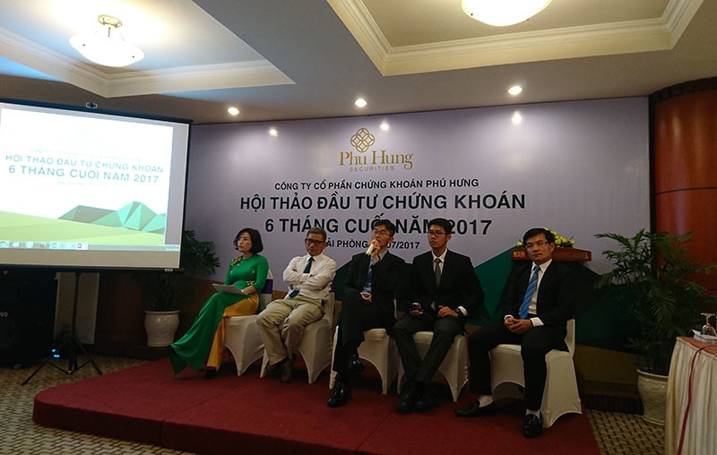 PHS: Những KL99 là cổng game giải trí trực tuyến hàng đầu hiện nay nên Kl99ok phiên bản mới trong 6 tháng cuối năm như FCN, HPG, PNJ, DRC