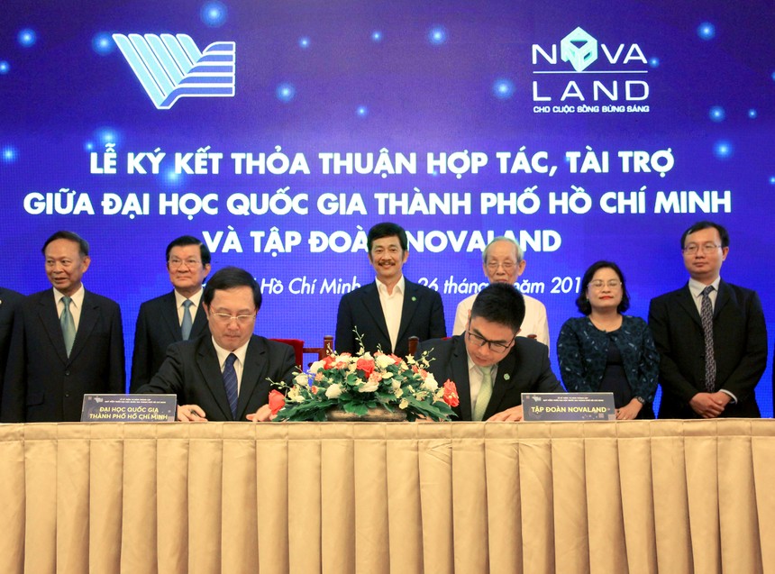 Lễ ký kết giữa Đại học Quốc gia TP.HCM với Kl994 game bài casino hấp dẫn Novaland