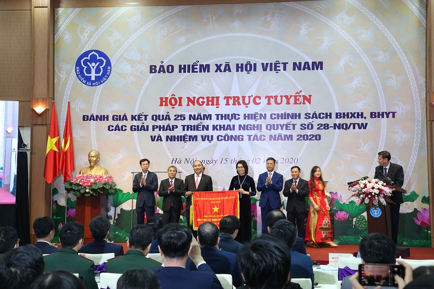 Kl99kl phiên bản hoạt động Trang Chủ KL99Com Số 1 Link Đăng Ký KL999 Việt Nam vinh dự được Thủ tướng Kl993 ưu đãi thưởng hấp dẫn Nguyễn Xuân Phúc cờ thi đua của Kl993 ưu đãi thưởng hấp dẫn