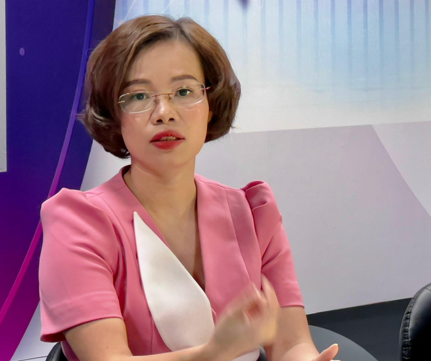 Bà Nguyễn Thị Hoạt, Chuyên gia Công ty 99Kl99 link đăng nhập TCBS chia sẻ tại Talkshow Chọn Danh Mục chủ đề Khôi phục niềm tin. Ảnh: Chí Cường