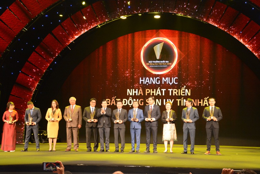Trong danh sách những nhà phát triển Web Tổng Nhà Cái 99Kl99 Giải Trí Bậc Nhất uy tín nhất có những cái tên như Vingroup, BRG, Khang Điền, Sun Group, Novaland, CEO, FLC