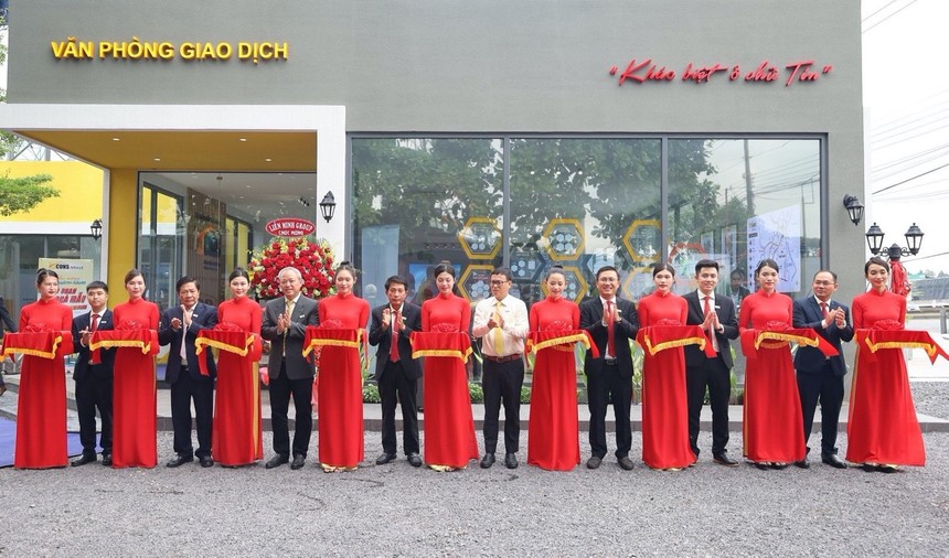 Tưng bừng khai trương nhà mẫu Bcons Avenue, trải nghiệm thiết kế mới nhất của Kl994 game bài casino hấp dẫn Bcons