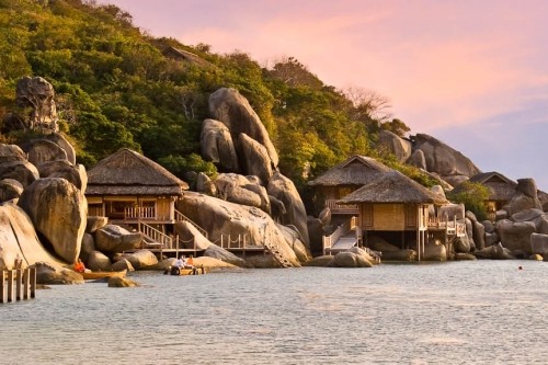 Tham vọng trở thành công ty hàng đầu trong lĩnh vực nghỉ dưỡng cao cấp khiến Ninh Vân Bay trượt dài trong thua lỗ.