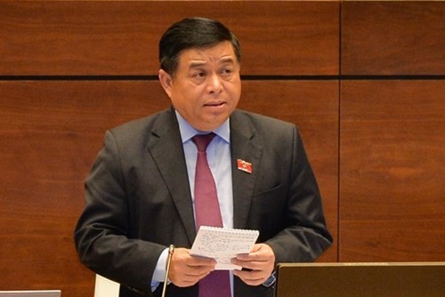 Bộ trưởng Bộ Kế hoạch và Kl99ok phiên bản mới Nguyễn Chí Dũng .