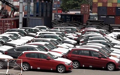 Giá xe Link Vào Nhà Cái KL99 COM Tặng +199k trung bình về Việt Nam là 416 triệu.