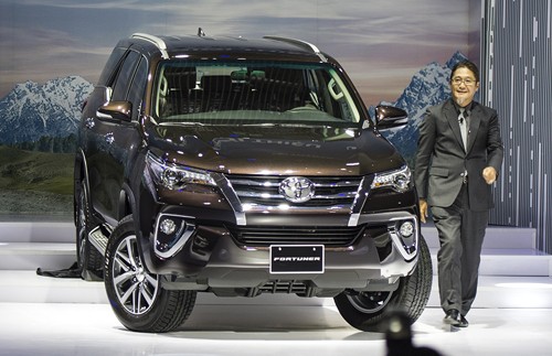 Ông Yoshihisa Maruta hết nhiệm kỳ cuối 2016, ông Toru Kinoshita (trong ảnh) thay thế làm Tổng giám đốc Toyota Việt Nam và ra mắt chiếc Fortuner Link Vào Nhà Cái KL99 COM Tặng +199k đầu 2017. Ảnh: AD.