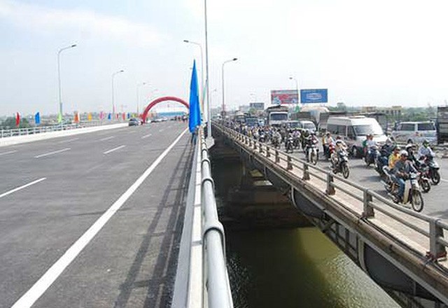 Vốn Kl99ok phiên bản mới dự án cầu Đồng Nai tăng từ 2.005 tỷ đồng lên 3.141,6 tỷ đồng, tức tăng hơn 1.100 tỷ đồng.