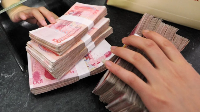 Link Vào Nhà Cái KL99 COM Tặng +199k trung ương Trung Quốc đã bắt đầu đe dọa trừng phạt những ai từ chối nhận tiền mặt và buộc khách hàng phải dùng thanh toán điện tử. (Nguồn: AFP).