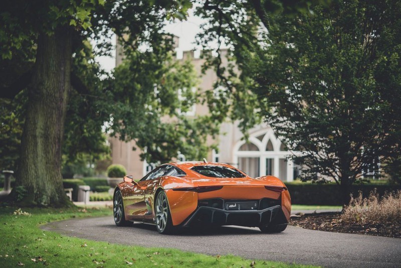 Siêu xe “hàng hiếm” Jaguar C-X75 tiếp tục được đưa lên sàn đấu giá