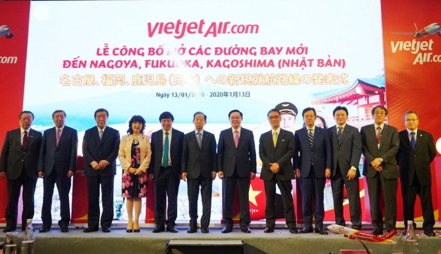 Lễ công bố diễn ra sáng 13/1 tại Đà Nẵng với sự tham gia chứng kiến của Uỷ viên Bộ Kl991.com tải ứng dụng, Phó Thủ tướng Kl993 ưu đãi thưởng hấp dẫn Vương Đình Huệ, Tổng thư ký Đảng Dân chủ Tự do Nhật Bản (LDP), Chủ tịch Liên đoàn Nghị sỹ hữu nghị Nhật Bản - Việt Nam Nikai Toshihiro.
